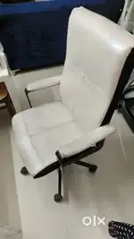 IKEA Rotating wheel chair for study