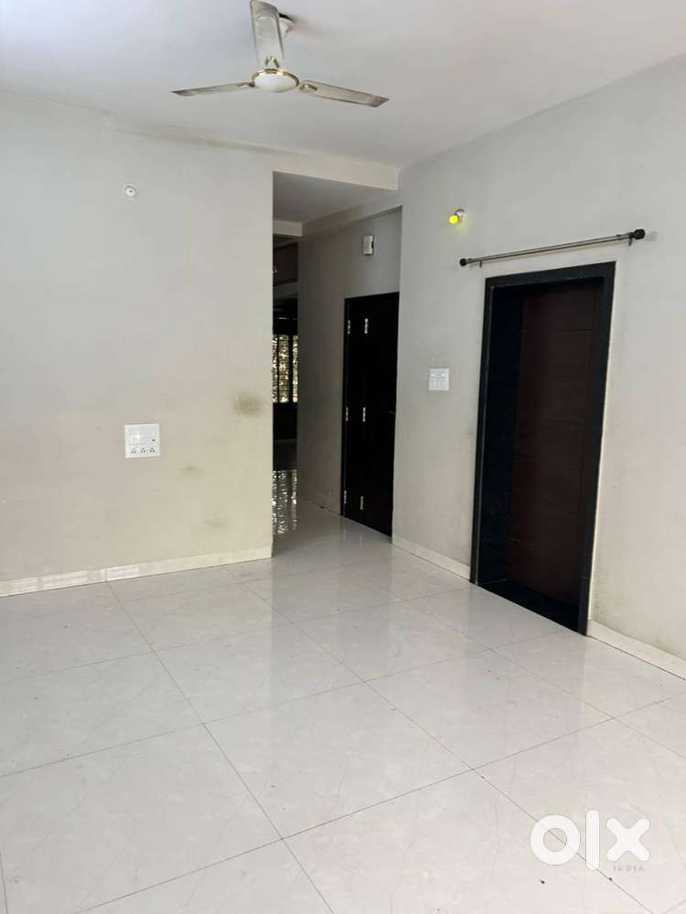 shivam vihar 2bhk house available only for family