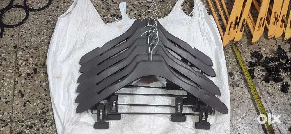 Clips ,Dummy and Hanger