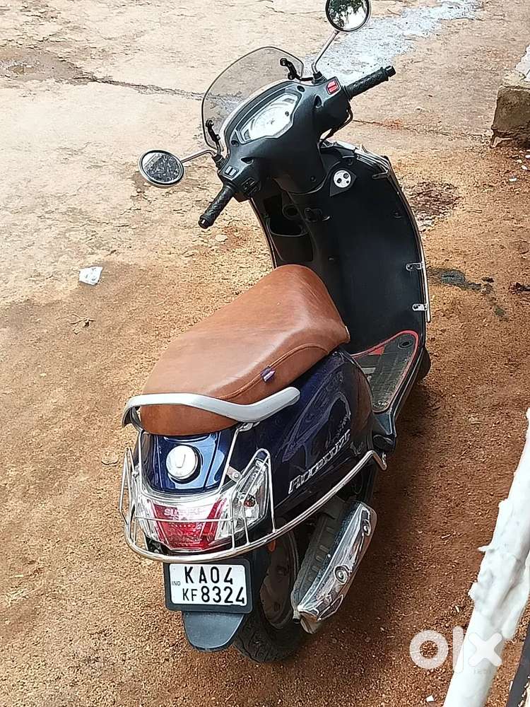 Single hand bike