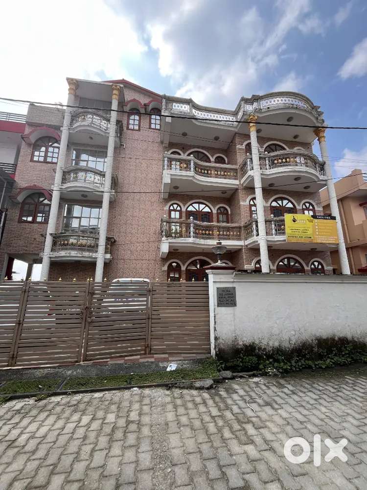 Kothi available in Canal road near by Bala sundari mandir