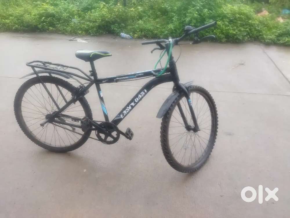 EXCELLENT CONDITION , NEW SEAL TYRES, NEW SEAT,