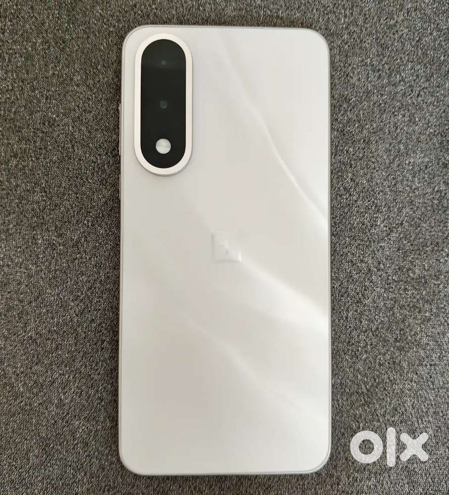 OnePlus Nord 5 8GB256GB 2.5M old FIXED PRICE