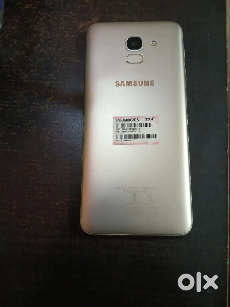 Samsung j6