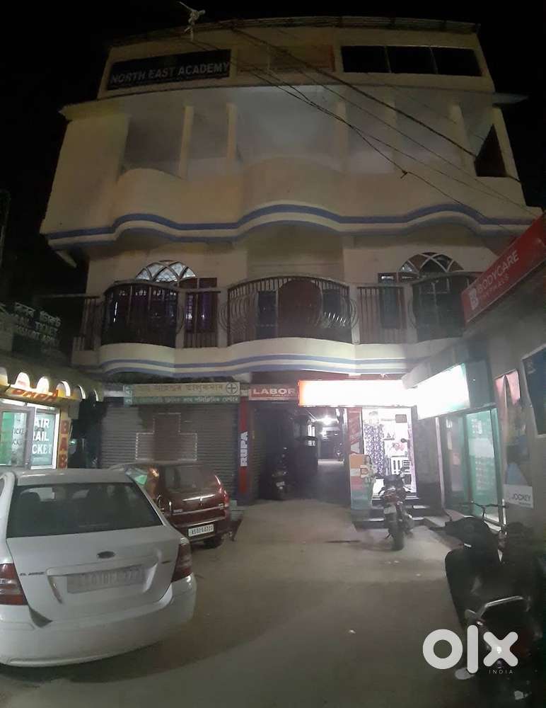 Roadside property on the first floor with the best visibility