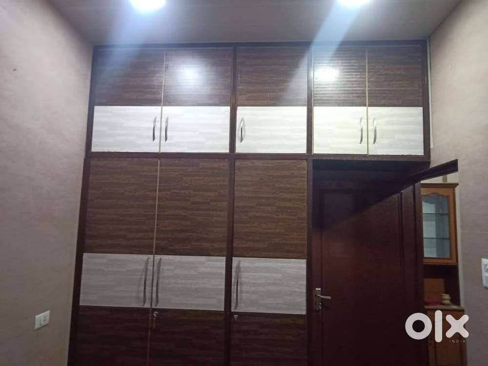 Fully furnished room with kitchen near Lawrence road