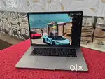 Apple Macbook Pro i7/16/256gb/3.5Gb Graphics  15inch Retina Touchbar
