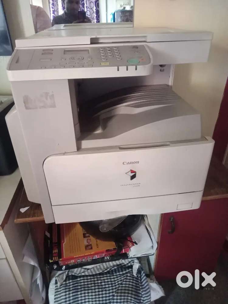 XEROX MACHINE