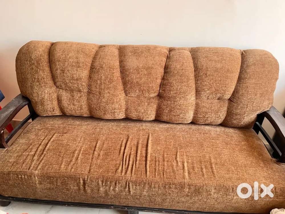 Five seater sofa set