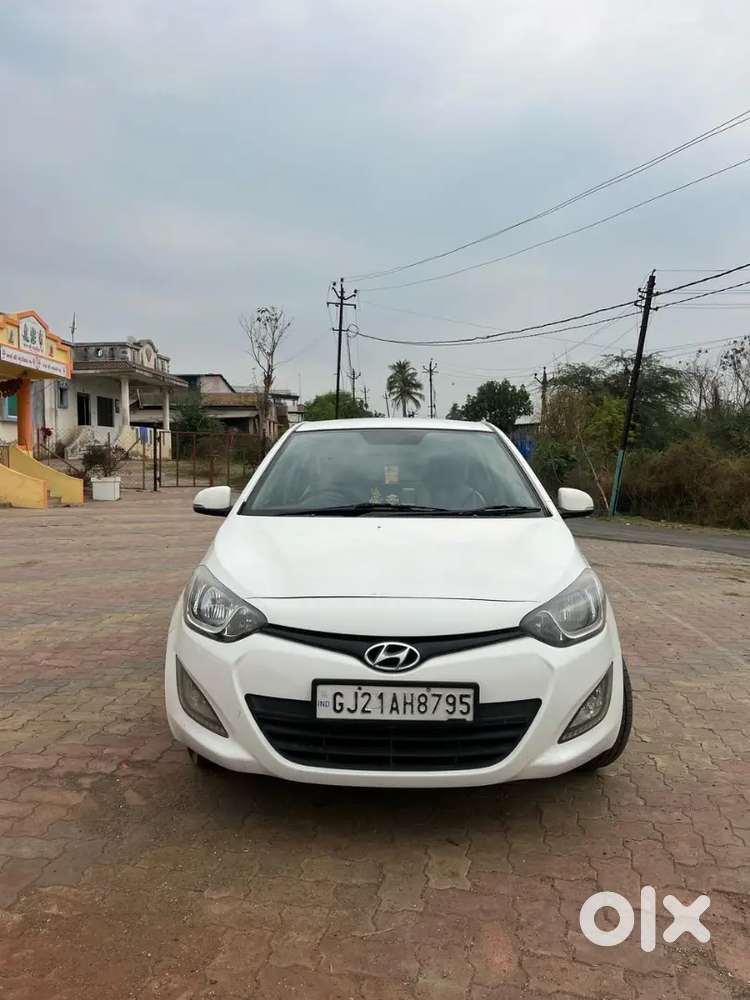 Hyundai i20 2014 Diesel 130000 Km Driven