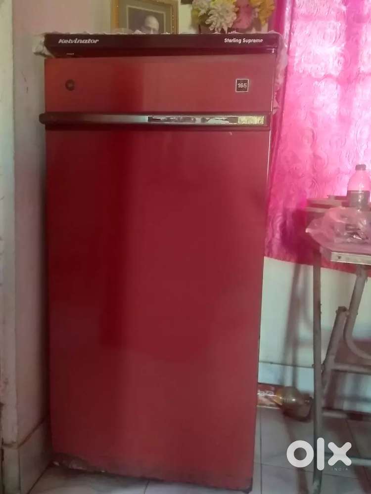 Kelvinetor starling supreme fridge.