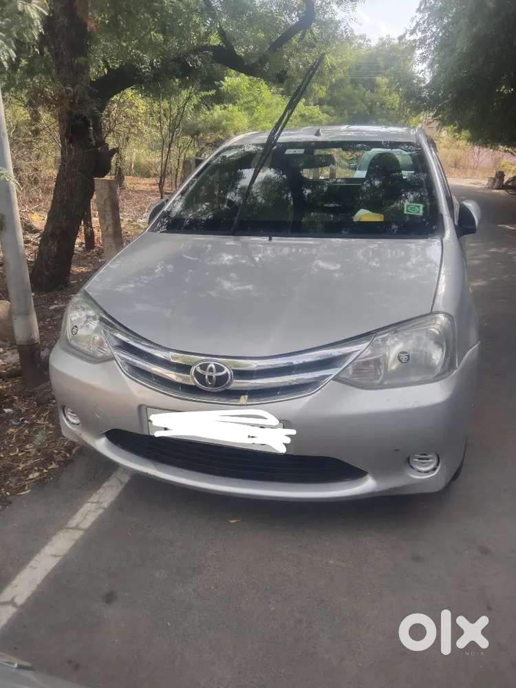 Toyota Etios Liva 2011