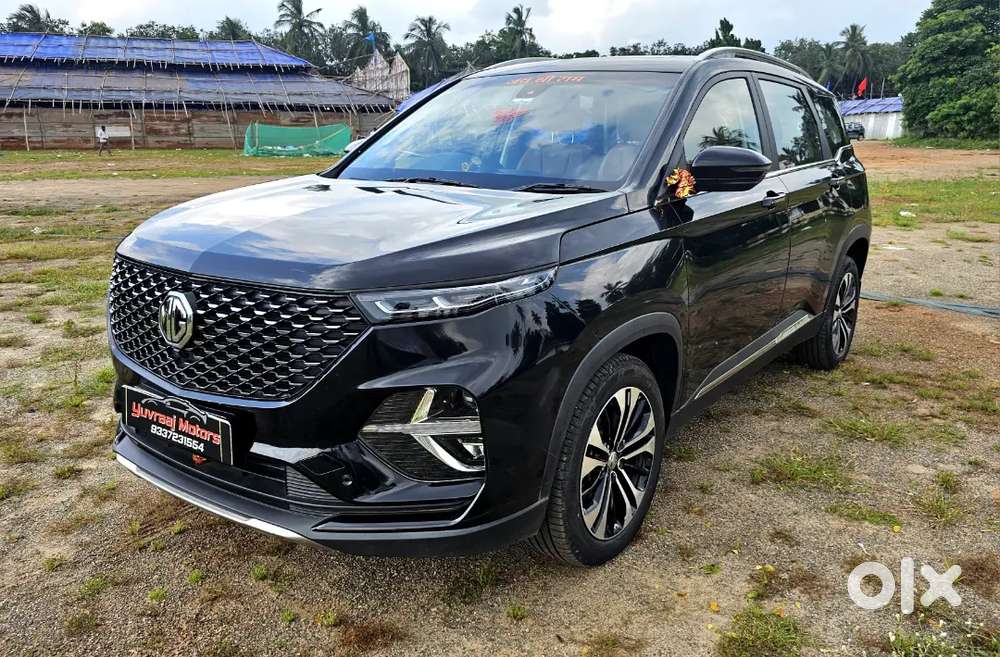 Showroom condition MG Hector Plus 6 seater 2022 Petrol 54000 Km Driven