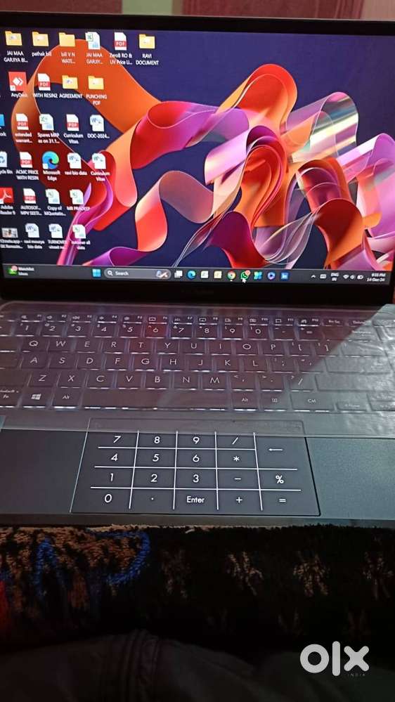 Model: ASUS ZenBook UX425EA