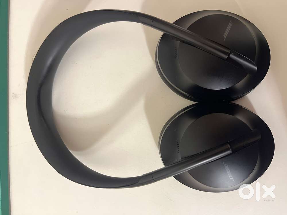 Bose NC 700 headphones