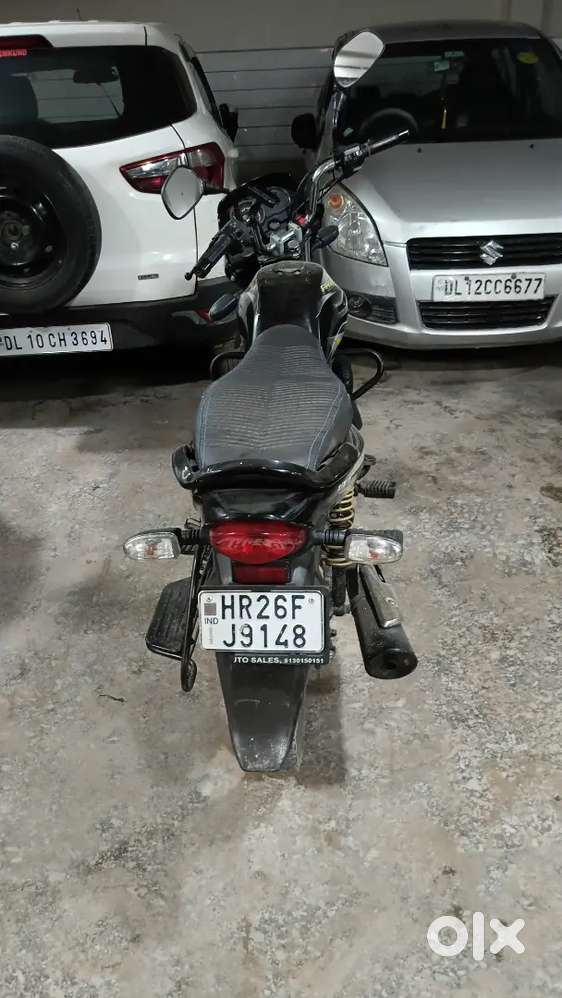 Bajaj platina 100cc drum varient 2024