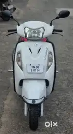 Suzuki Access 125cc 2014 model white low km low usage exelent condi