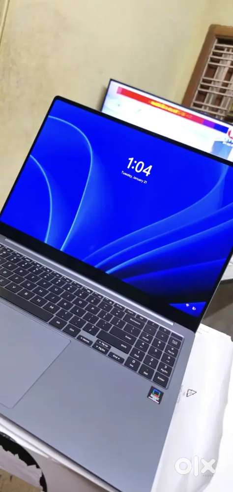 Samsung book 4 pro 16 inch under warranty