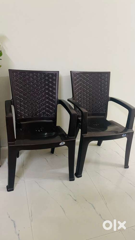 1 year old nilkamal chair ( 2 pieces )