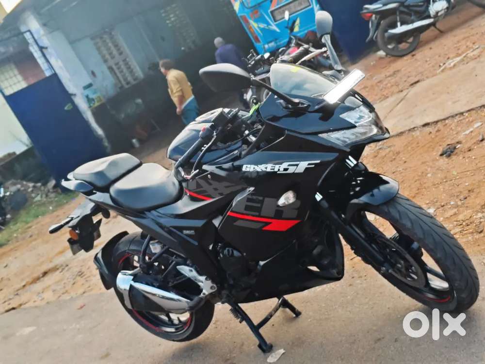 Suzuki Gixxer Sf