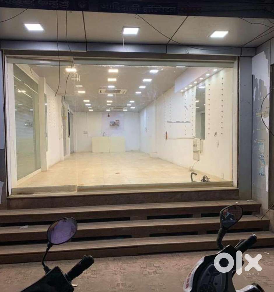 Shop For Rent in Prime Location