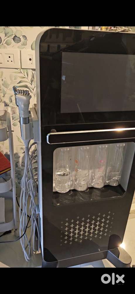 Hydrafacial machine 17 in 1 Alice Super Bubble