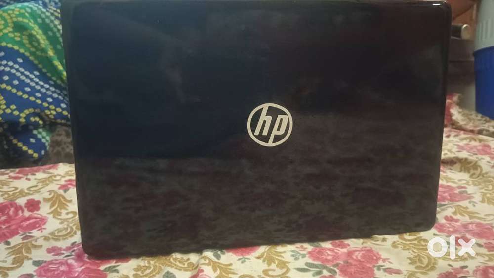 Ise bechna hai laptop ko