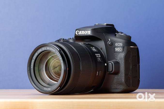 Canon 90D with 18-135 USM lens