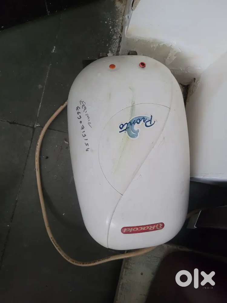 Racold electric Geyser