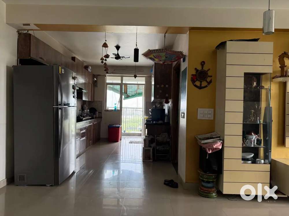 It's a east facing good ready to move flat for sale