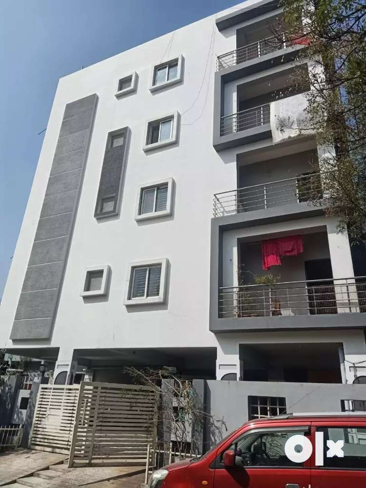 UPPAL METRO STATION LUXERY 2 BHK APARTMNT FLAT FOR SALE WARANGAL HIGH