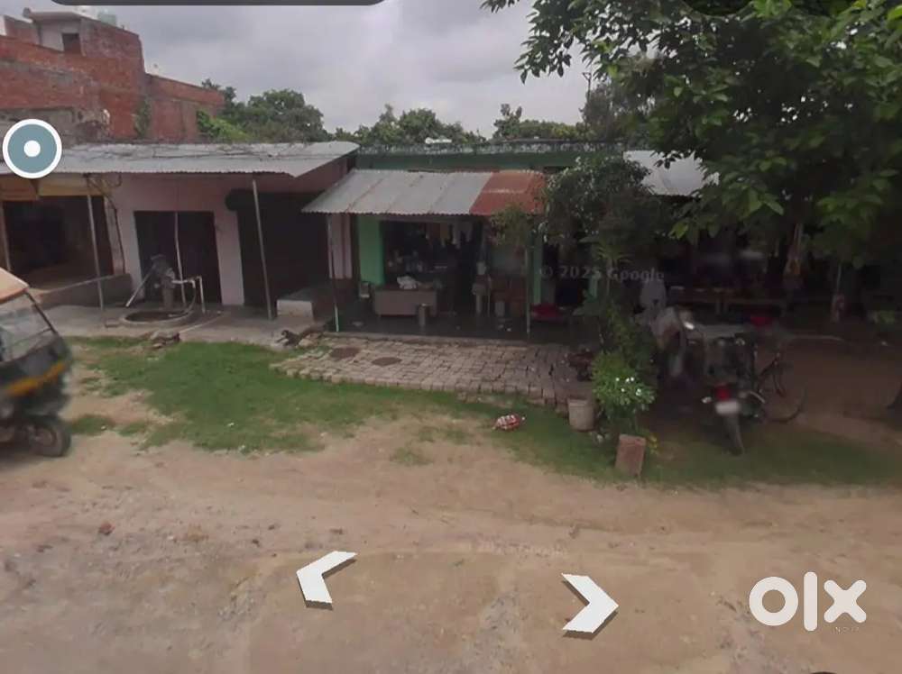 Wearhouse and work shop porpoise available in Harauni Junab ganj