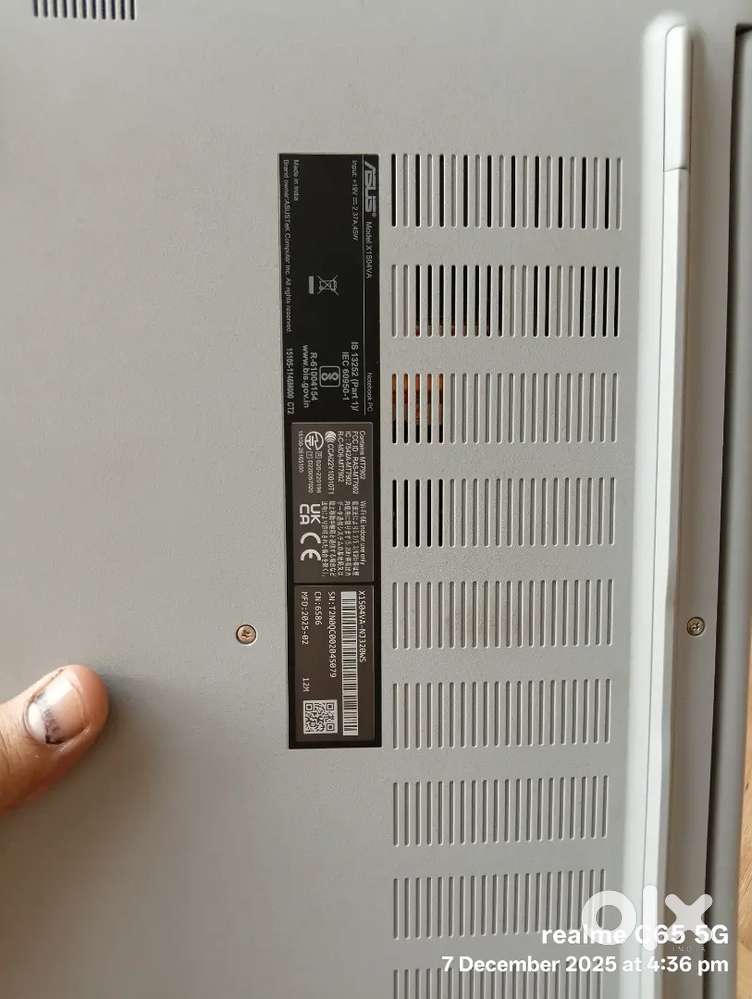 Brand new laptop only used 2.5 months