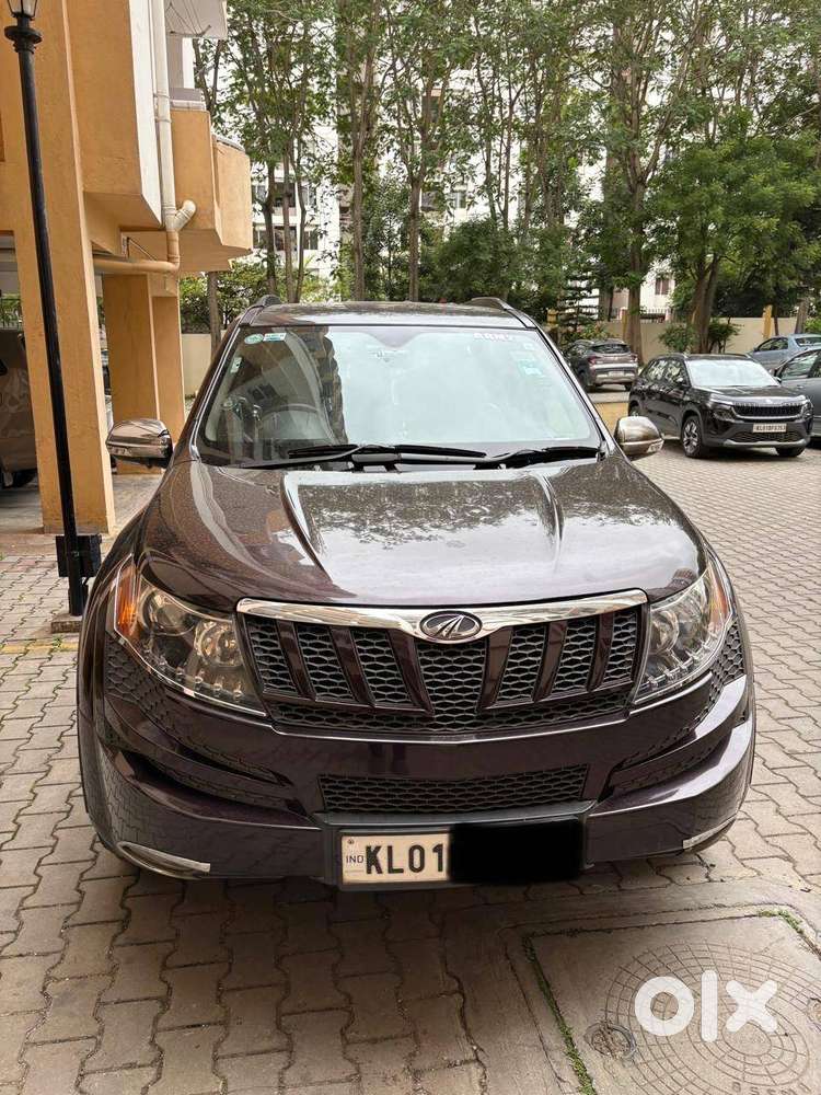 ARMY OFFICER DRIVEN XUV 500 W8 (2014 ) FOR SALE. EXCELLENT CONDITION.