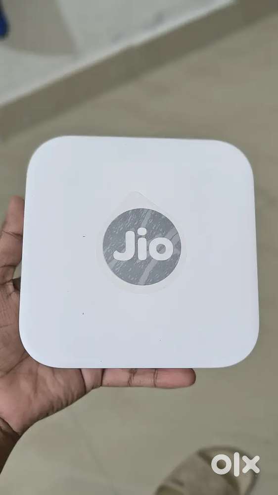 Set top box brand new, urgent selling