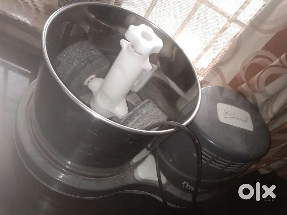 Prestige wet grinder