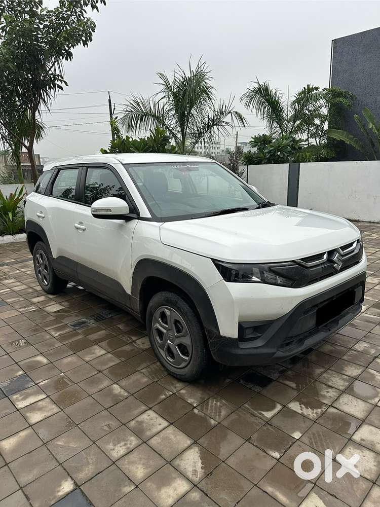 Maruti Suzuki Brezza 2025 Petrol 19800 Km Driven