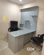 10 seater + boss cabin