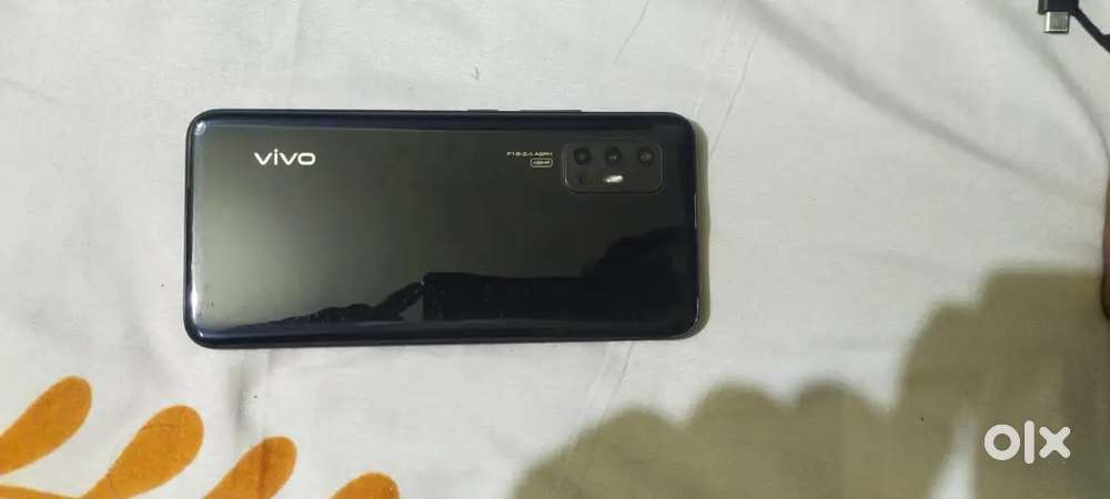 Vivov17phone selling