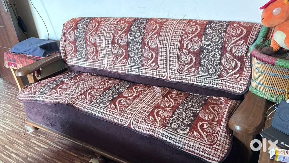 Sofa 3+2 seater with cover