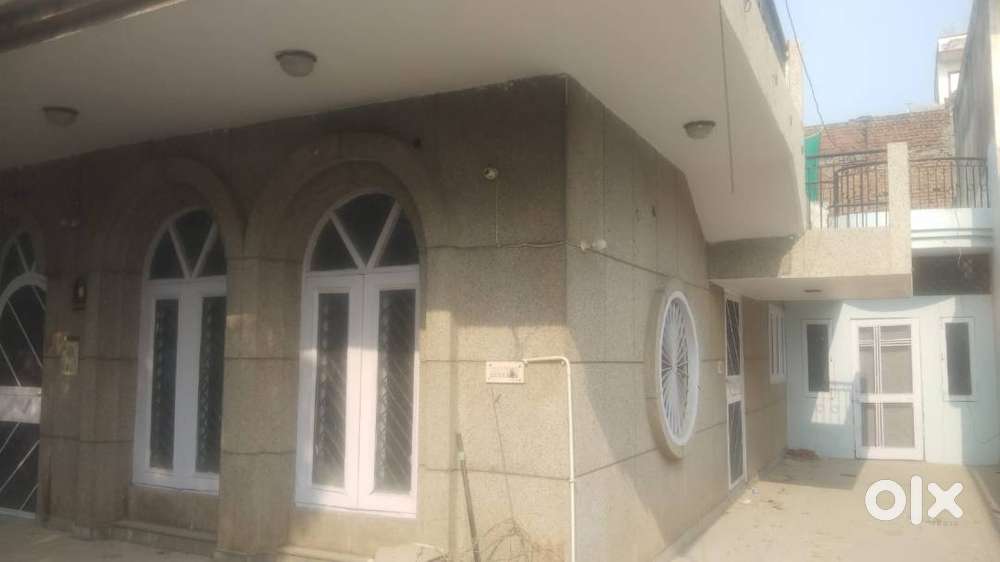 Independent Ground Floor Home with Exclusive Terrace – Fully Renovated