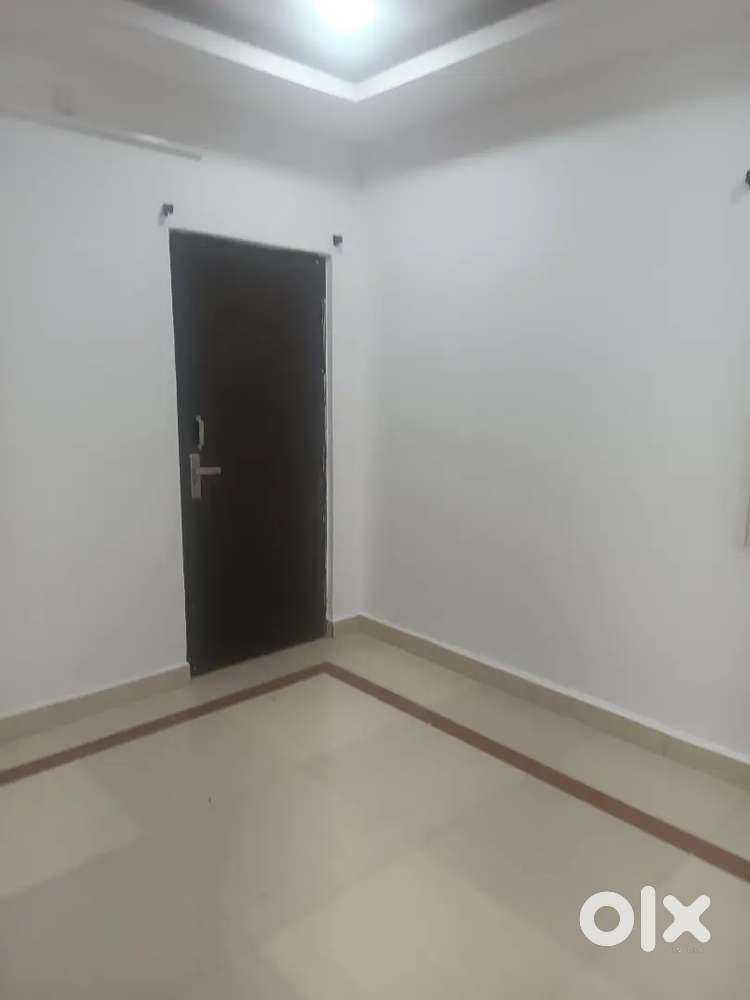 4BHK unfurnished for rent medium family