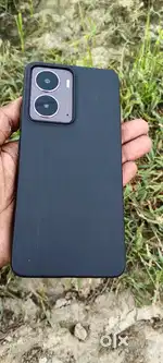 This phone is few days old