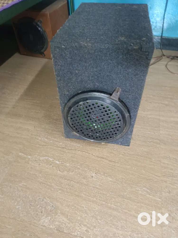 10 inch sub woofer box