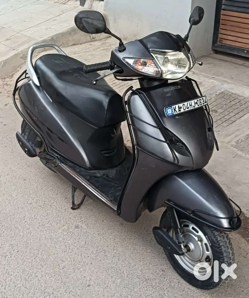 Honda Activa 2011 model excellent condition
