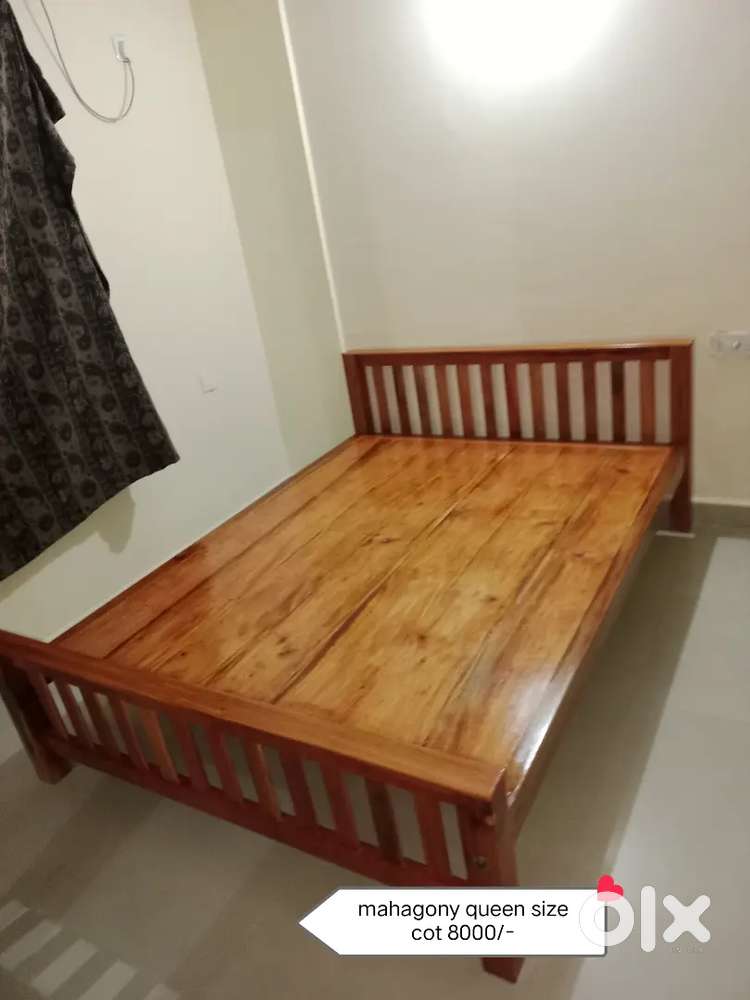 New Mahagony queen size cot.
