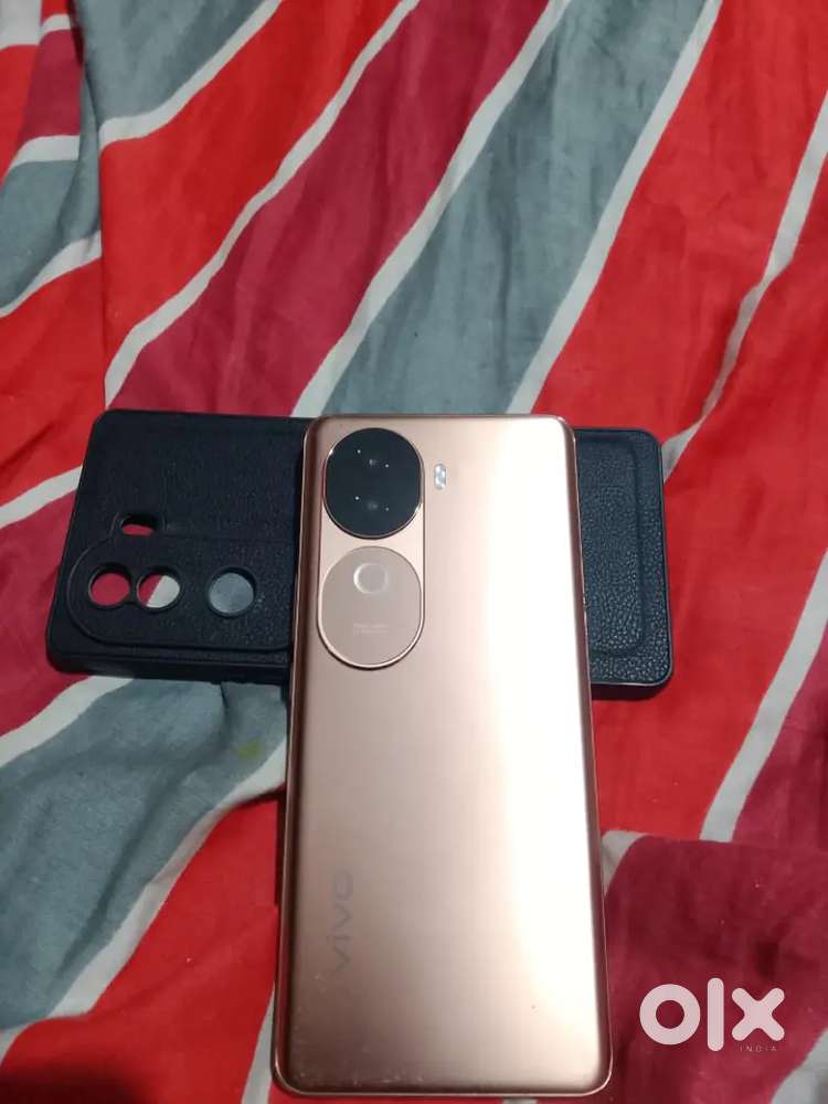 Vivo  40e  128gb 8gb.