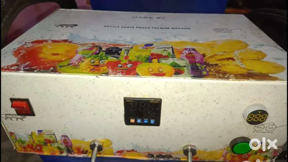 Pouch filling machine