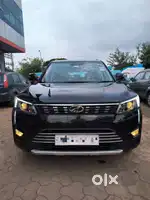 Mahindra XUV300 W8(0)