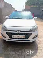 I 20 petrol or CNG with best condition